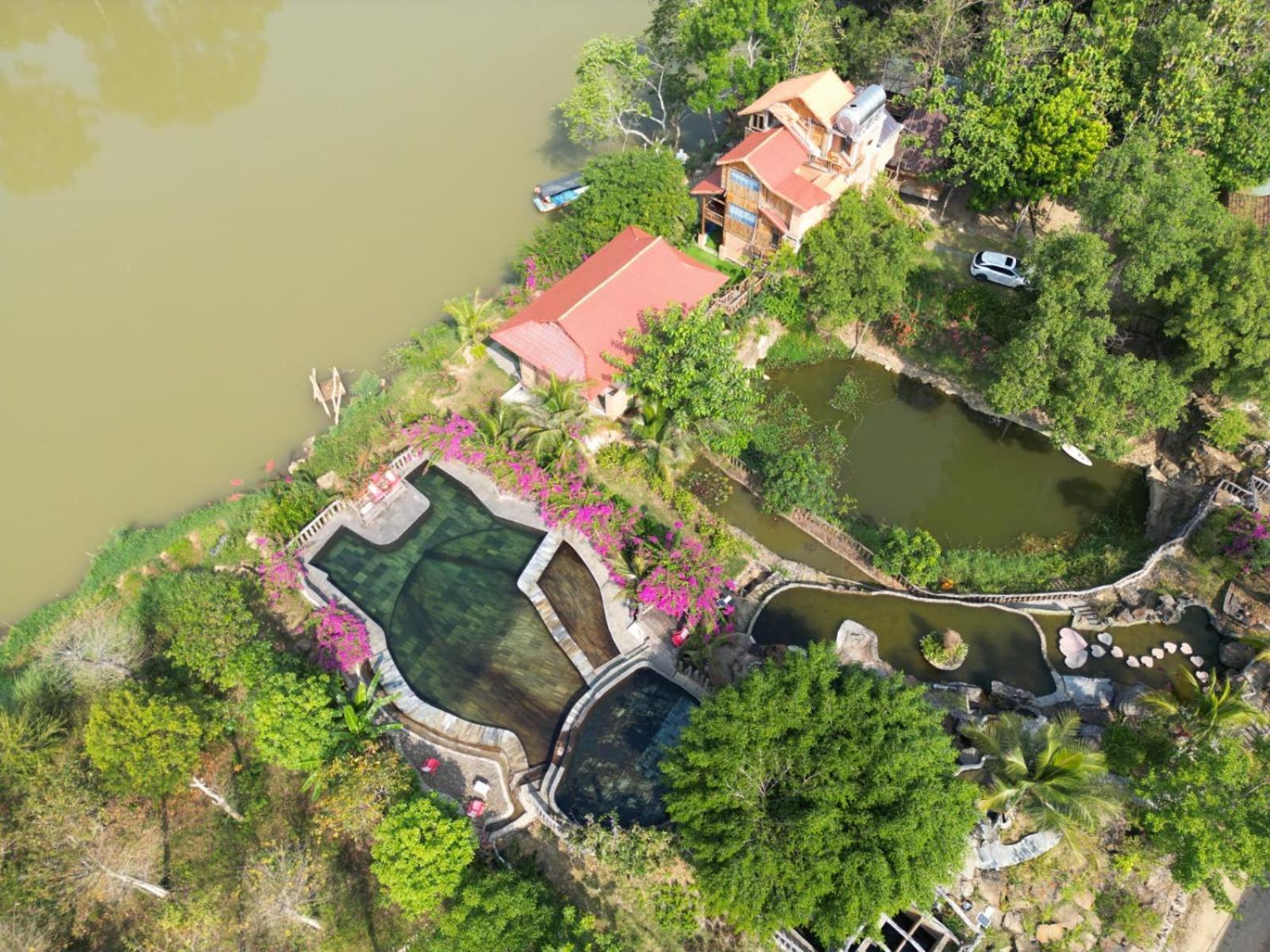 Green Bamboo Lodge Resort Кат Тиен Екстериор снимка