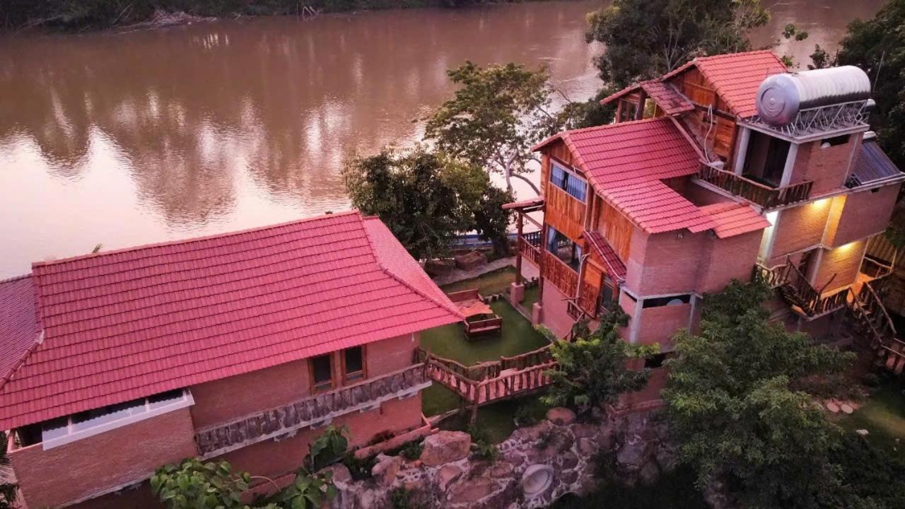 Green Bamboo Lodge Resort Кат Тиен Екстериор снимка